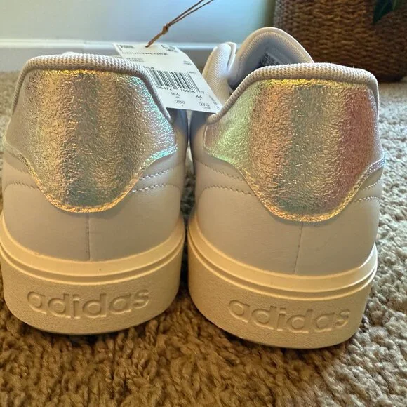 NIB adidas Women's Courtblock Sneaker - Picture 13 of 15